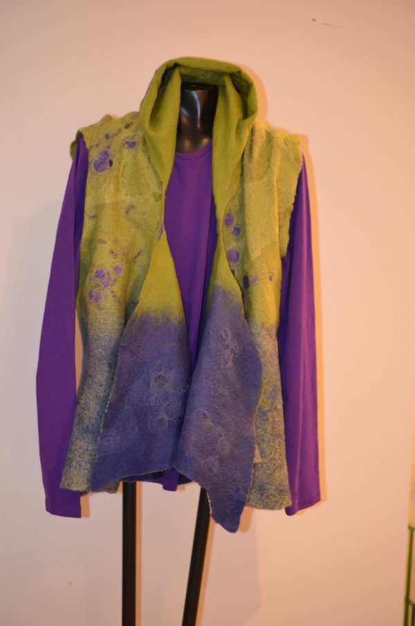 purple/green vest